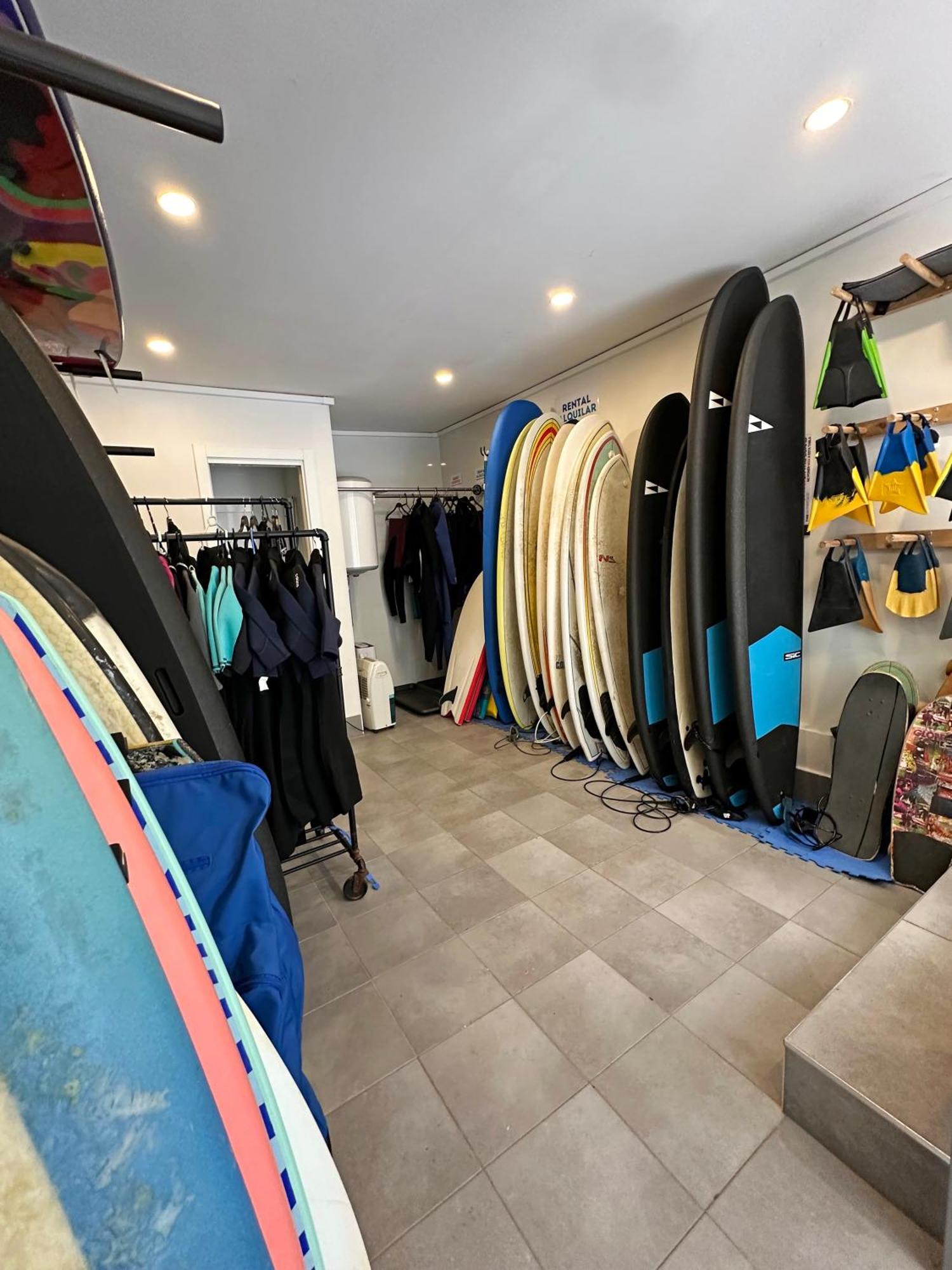 Hostel Surfing Etxea - Surf