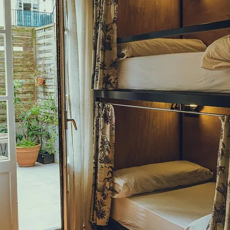 Surfing Etxea - Surf Hostel San Sebastián Zewnętrze zdjęcie